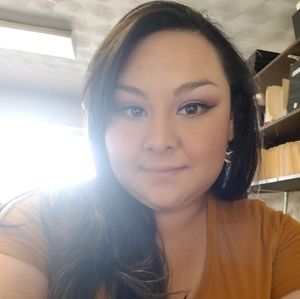 Meet your Posher, Veronica